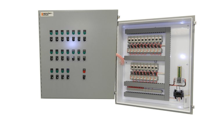 Sprecher & Schuh Self-protected Combination Multi-Starter panel for control of roof-top air conditioning units in large distribution center