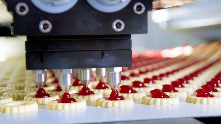 Cookie production line in Food and Beverage industry