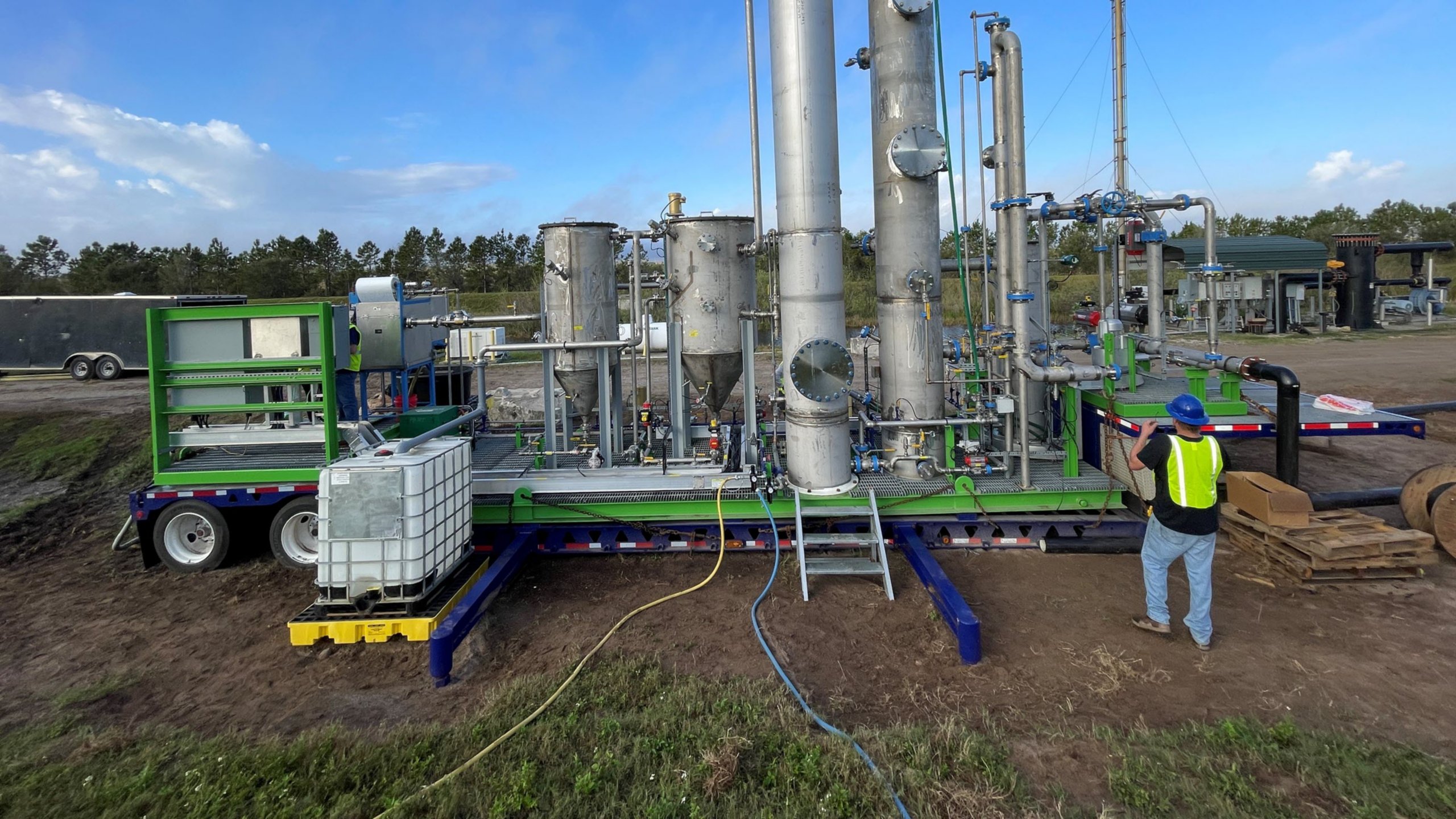 A process skid located outdoors in a remote area for the removal of hydrogen sulfide (H2S) in biogas waste streams
