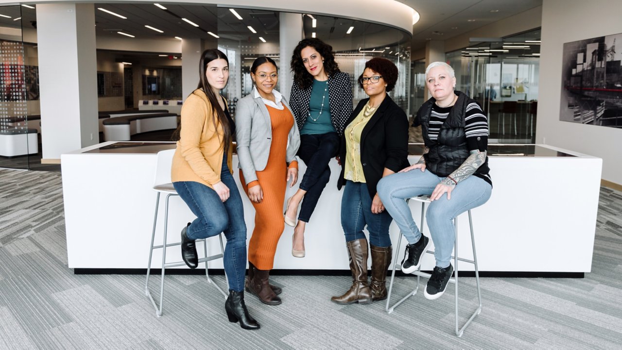  Rockwell Automation wird von der Society of Women Engineers für Kultur der Frauenförderung ausgezeichnet hero image