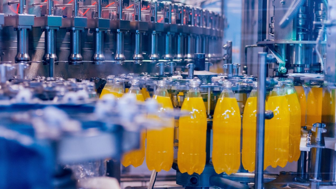 Shaping The Future Of CPG Manufacturing | Rockwell Automation