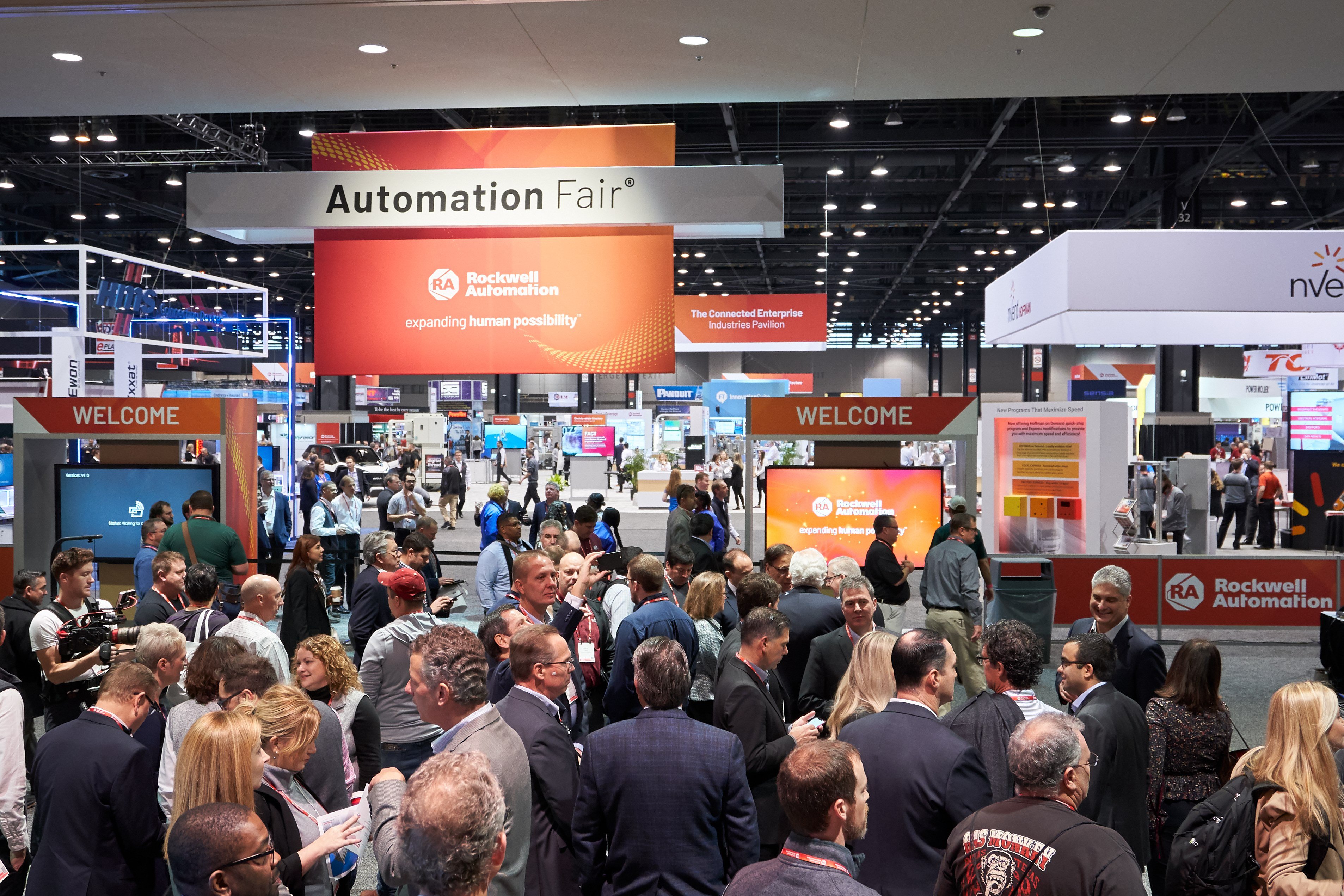 crowd of attendees at Automation Fair
