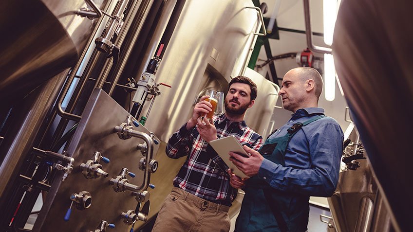 Cerveceras más eficientes gracias a los análisis de procesos hero image