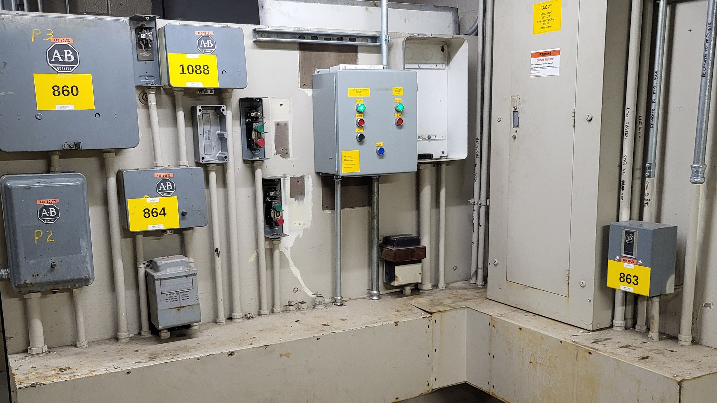 his is the before picture of Covestro's motor starter layout of electrical panels at their Pittsburgh, PA facility. Using Rockwell's EtherNet/IP™ In-cabinet Solution delivered a 60% reduction in wiring timing for panel assembly and a more reliable design.