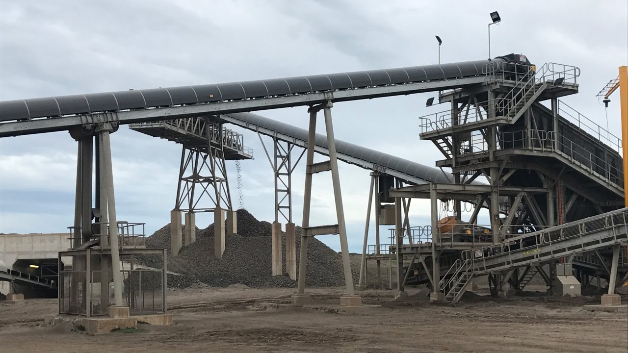 Mountain View Quarries Uses the Latest Technology to Boost Productivity of Crushing and Processing Plant hero image