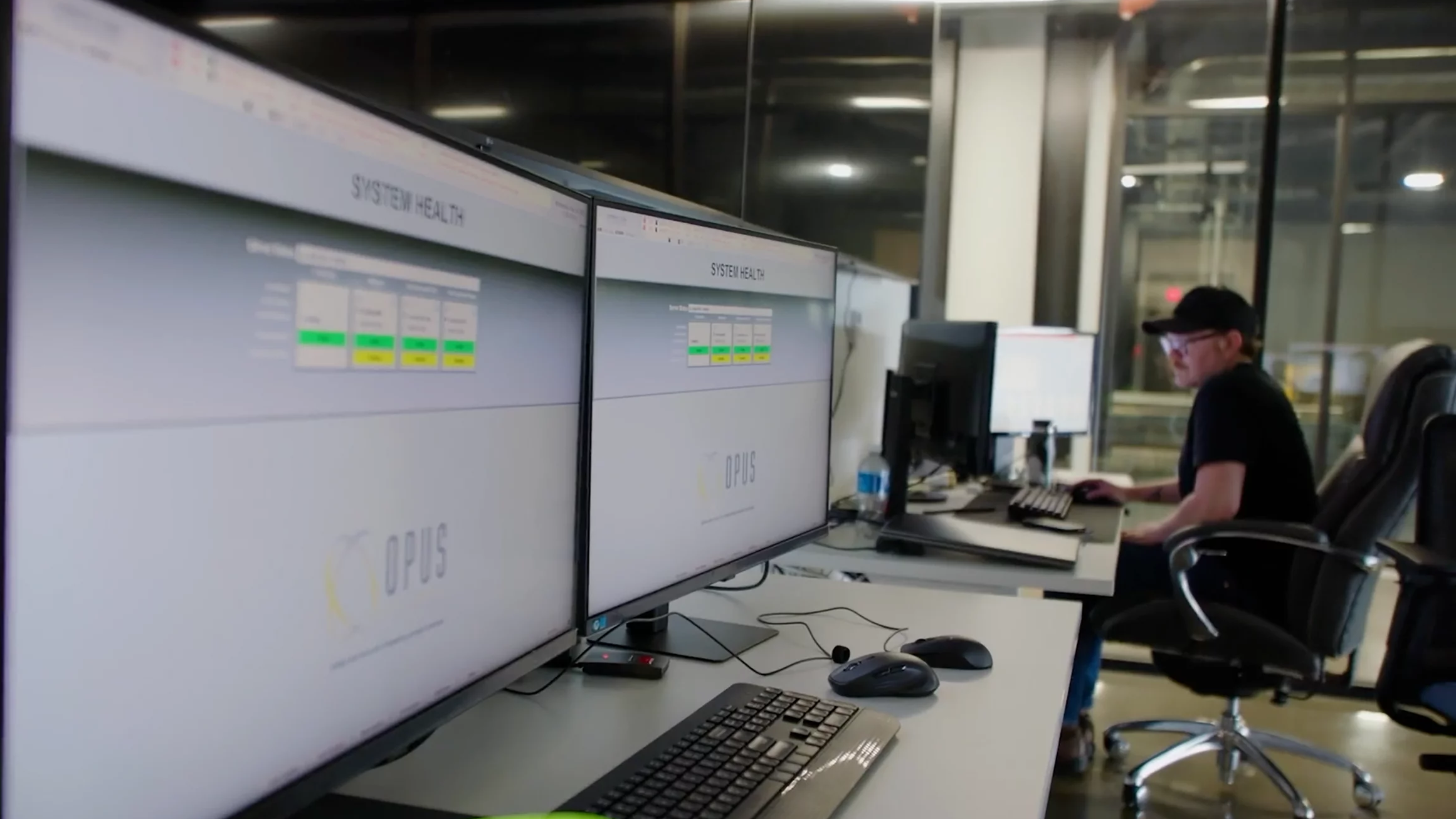 operator-monitoring-industrial-system-health-dashboard.png