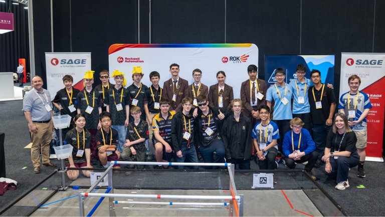 ROKLive 2025 Gold Coast First Robotics Group Photo.
