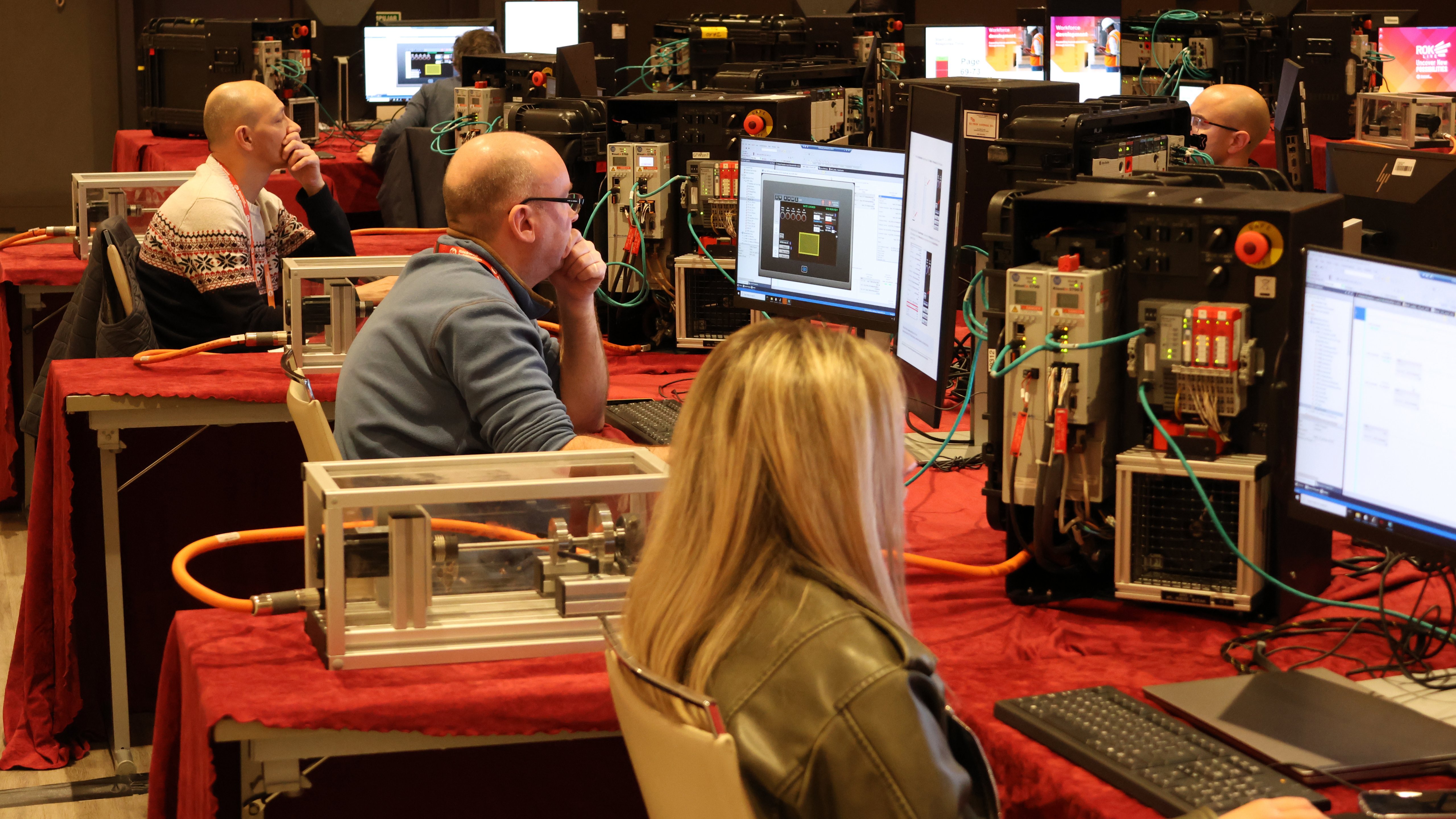 Hands-on session at ROKLive EMEA