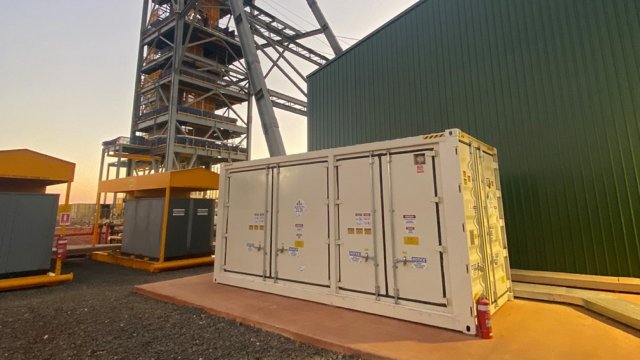 RUC Mining introduces innovative regenerative energy storage solution for mine hoists utilising Rockwell Automation PowerFlex drive systems.