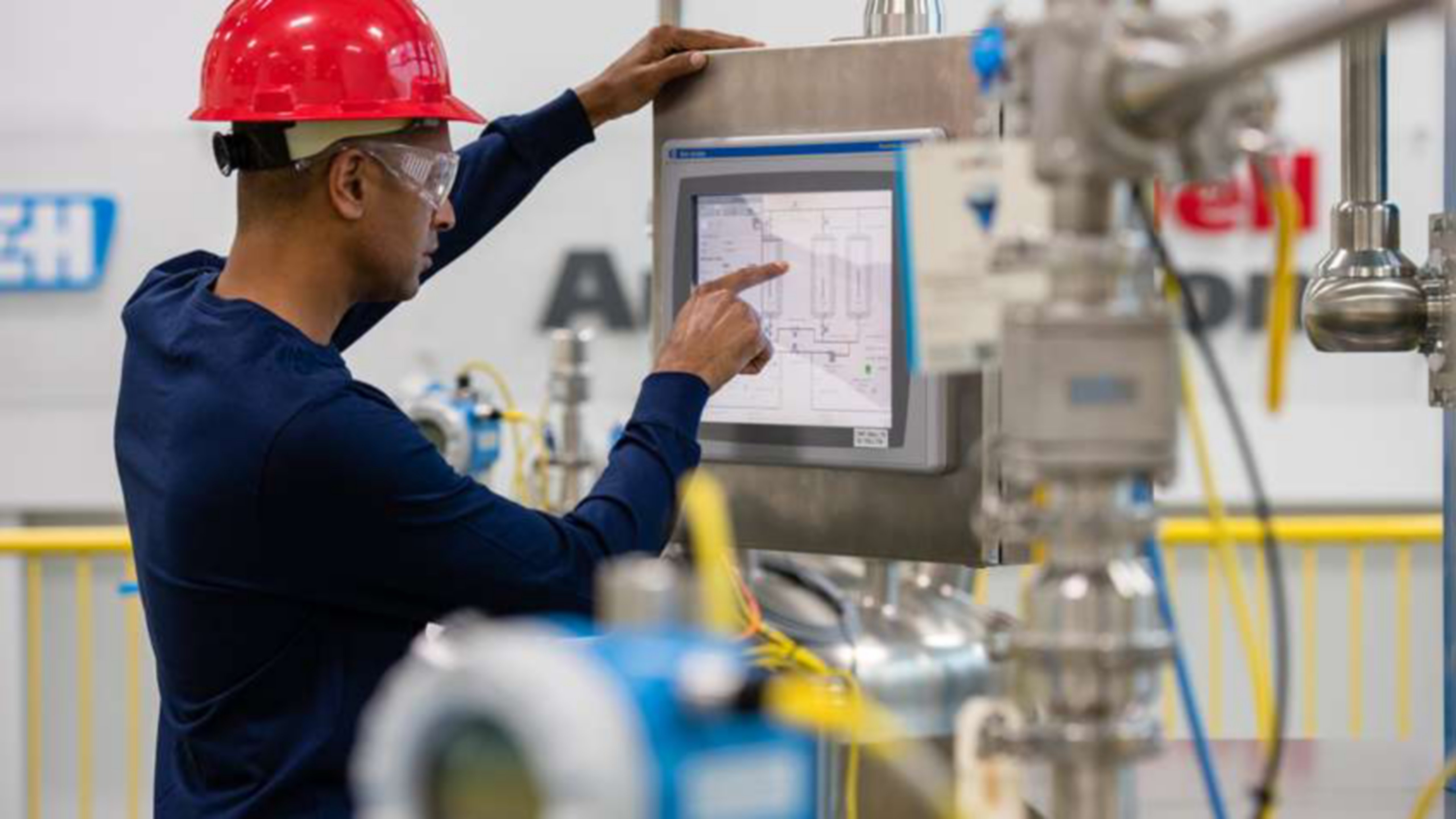 Stay on Top of Alarms and Production Problems With the Right HMI