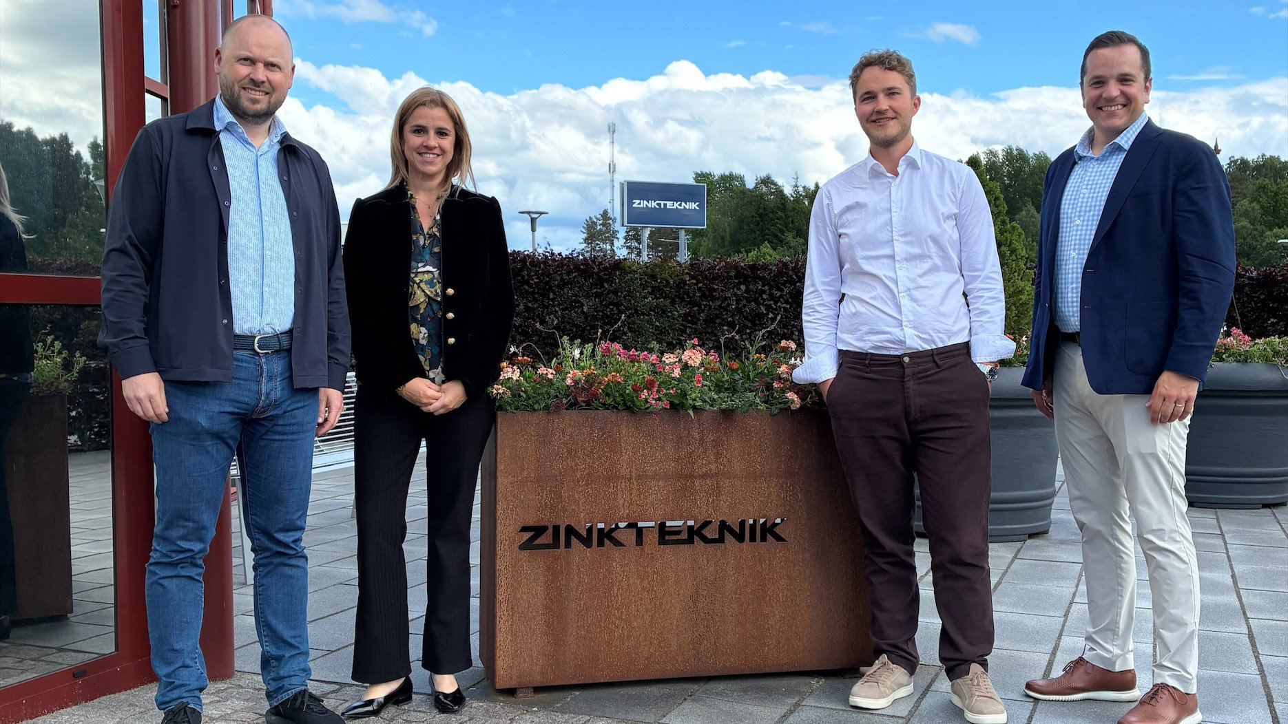 zinktechnik-rockwell-team-outdoor-meeting