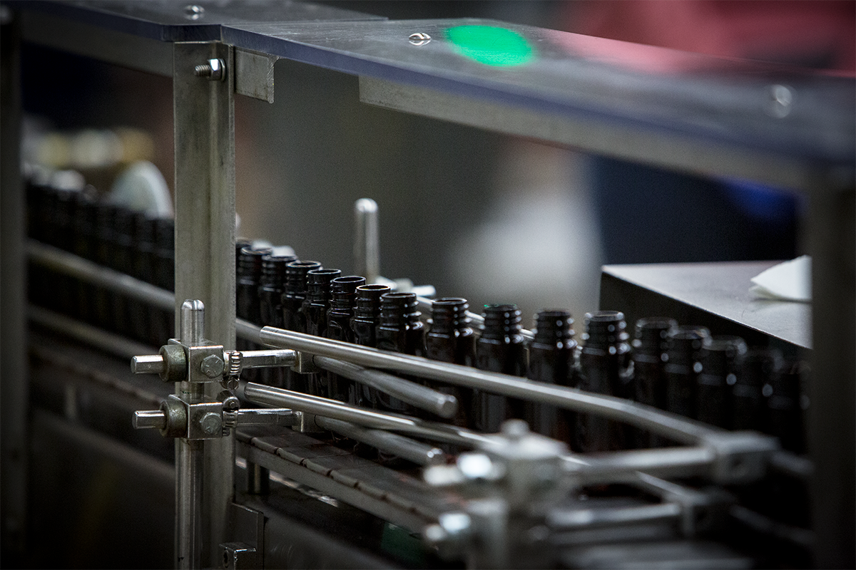 Bottles assembly line